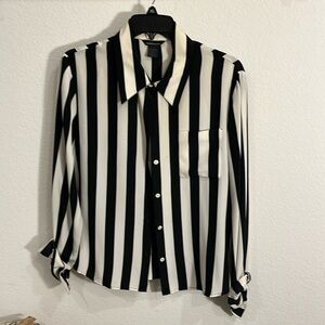 VINTAGE MODA INTERNATIONAL B & W SILK STRIPED SHIRT